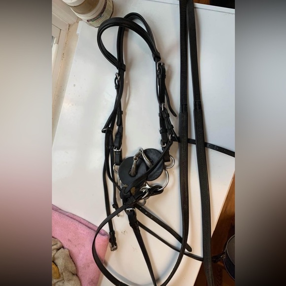 Nunn Finer Custom Figure 8 Black Bridle - Picture 3 of 4